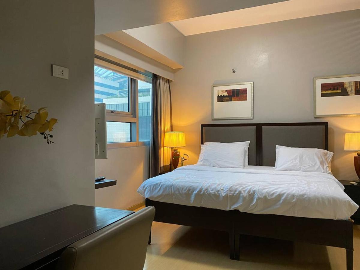 Avant At The Fort By Urban Realty 마닐라 외부 사진