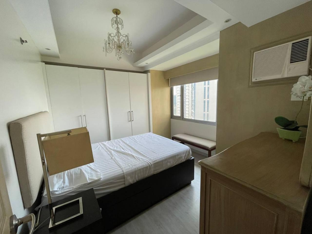 Avant At The Fort By Urban Realty 마닐라 외부 사진