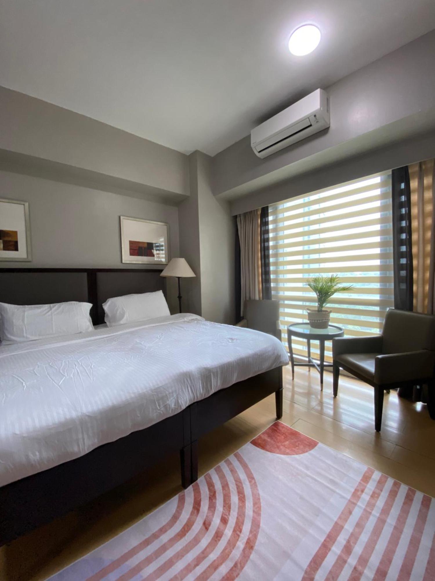 Avant At The Fort By Urban Realty 마닐라 외부 사진